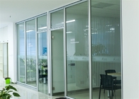 As paredes de separação de vidro do escritório moderaram os divisores de sala de vidro para o escritório