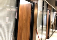 Separações de madeira de umedecimento sadias do escritório com quadro da liga de alumínio